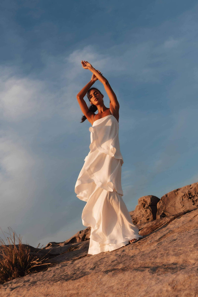 elliatt tilly tiered maxi dress in black Tilly Tiered Maxi Dress in White