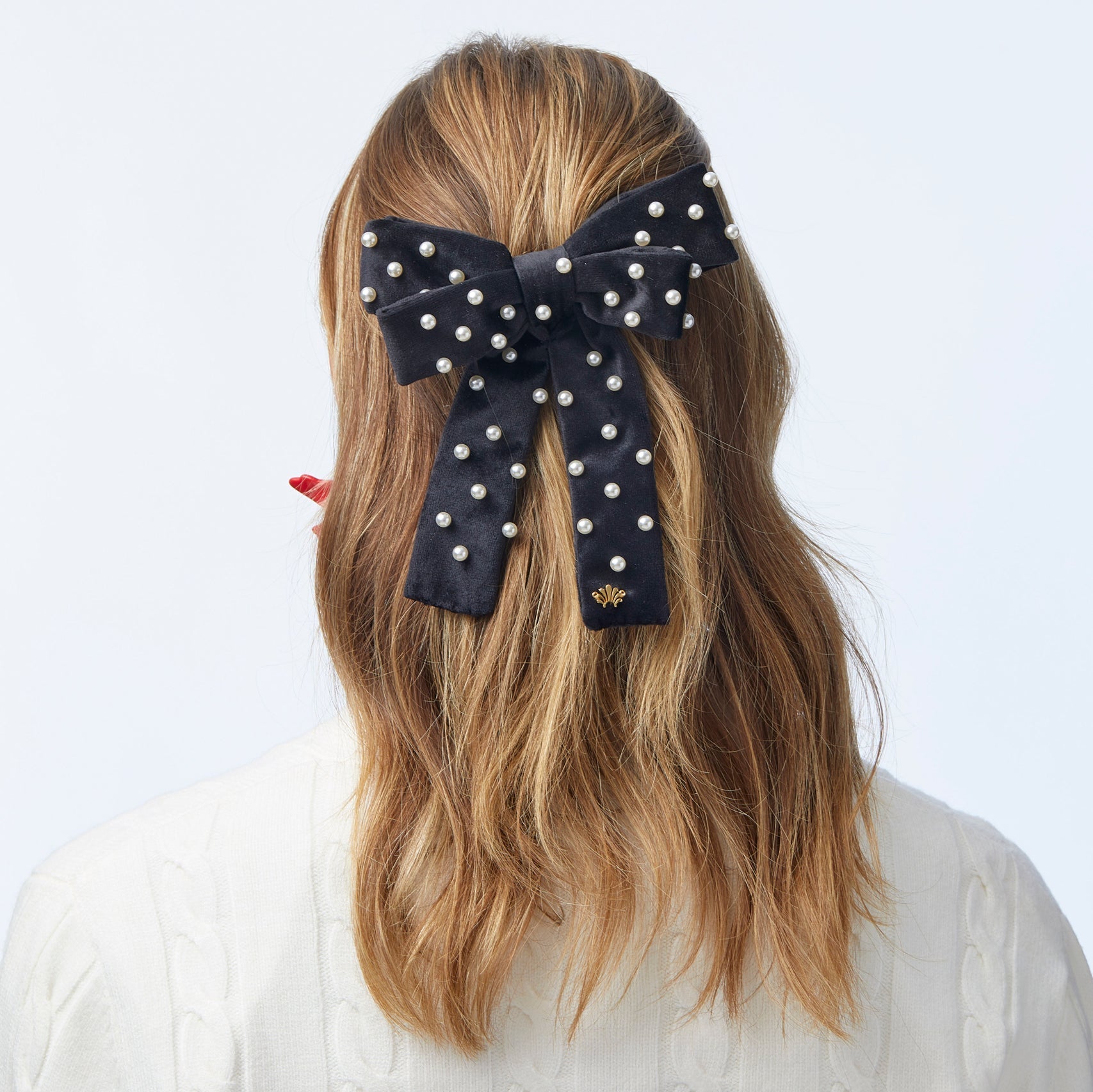 JET PEARL EMBELLISHED ANTOINETTE BOW BARRETTE | Bella 