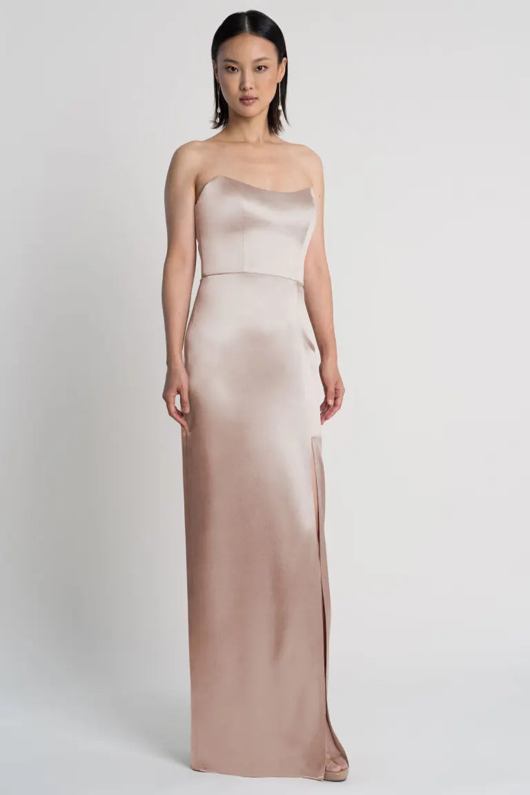 jenny yoo dani bridesmaid dress Nadia YGroup_selene_eyelet_dress blue long sleeve short Select your size:EU 38 - US 6 Luxe satin fabric Attached