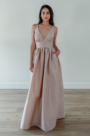 By Watters Evening Style Tidal in Pink Sand
