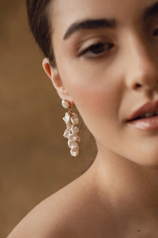 Noelle Pearl Cluster Drop Earring
