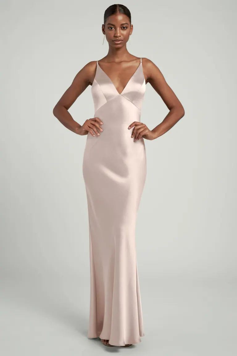 Bellas bridesmaids deals